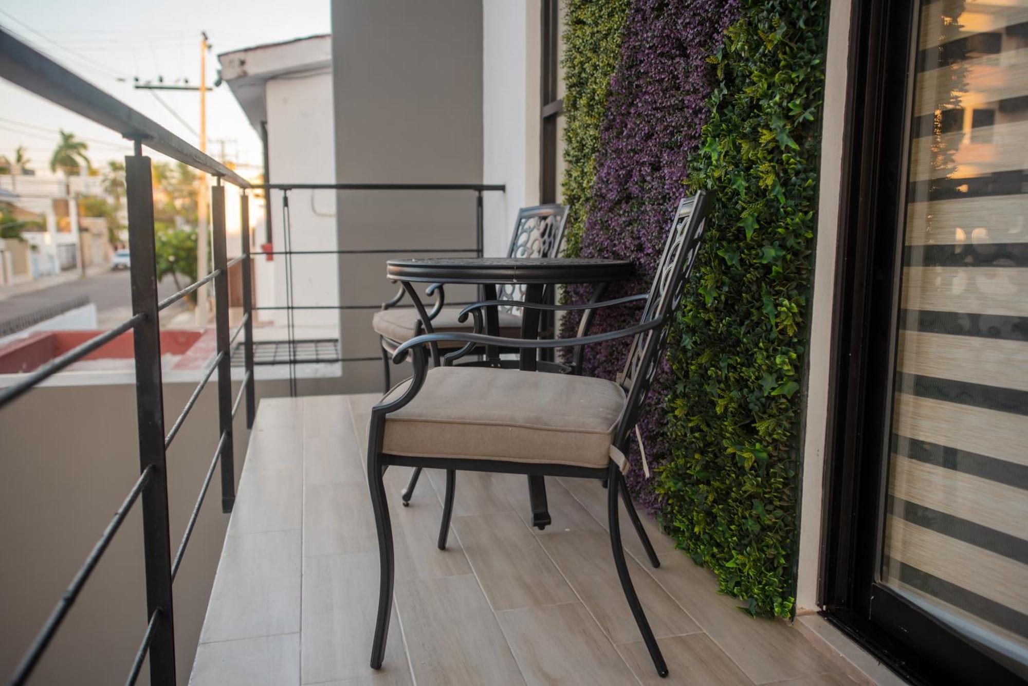 2Br/2Ba Condo 1 Block To Ocean! - Unit 3 Mazatlán Esterno foto
