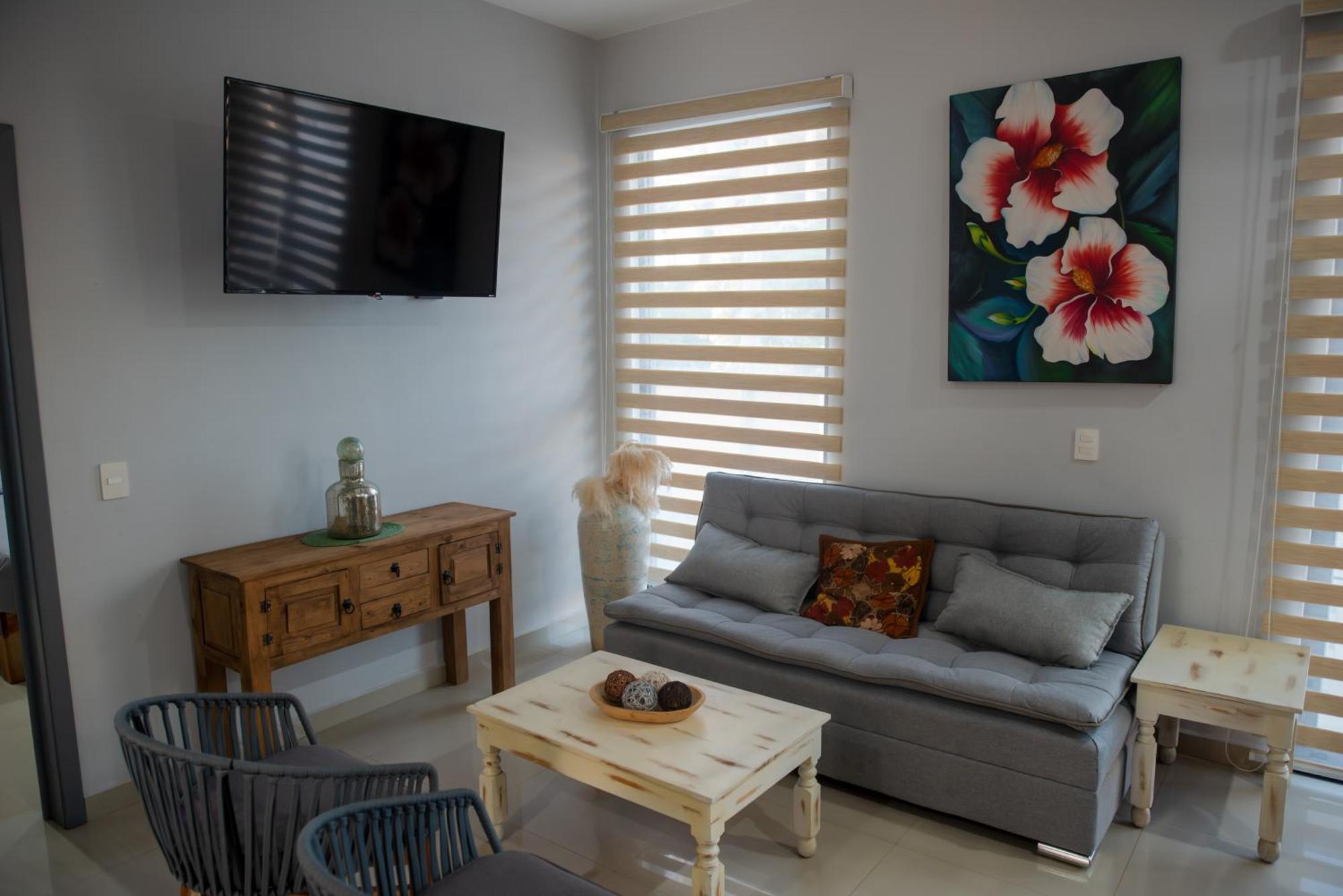 2Br/2Ba Condo 1 Block To Ocean! - Unit 3 Mazatlán Esterno foto