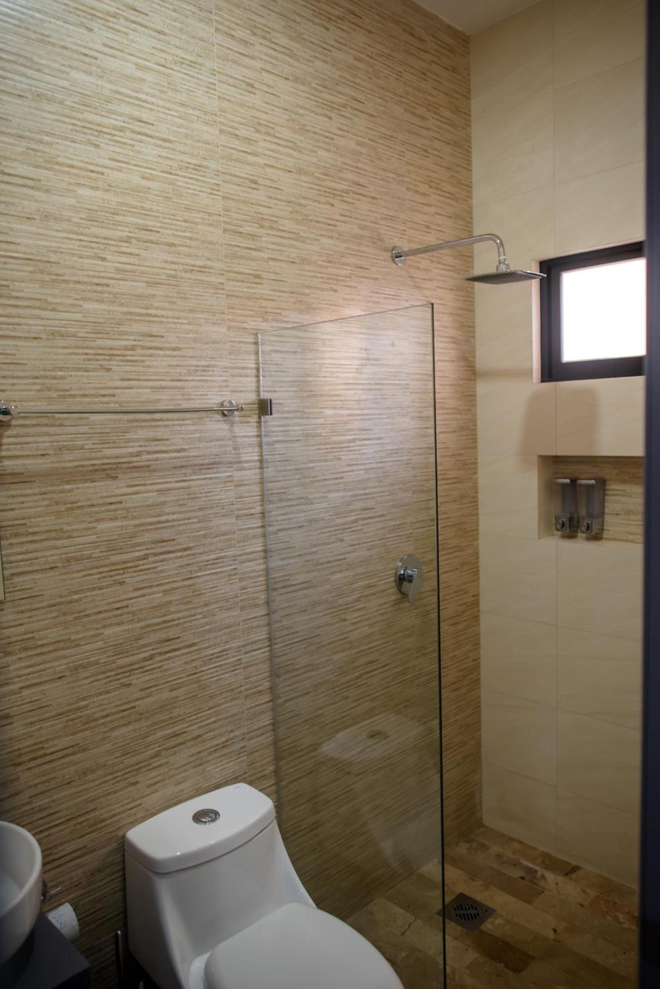 2Br/2Ba Condo 1 Block To Ocean! - Unit 3 Mazatlán Esterno foto